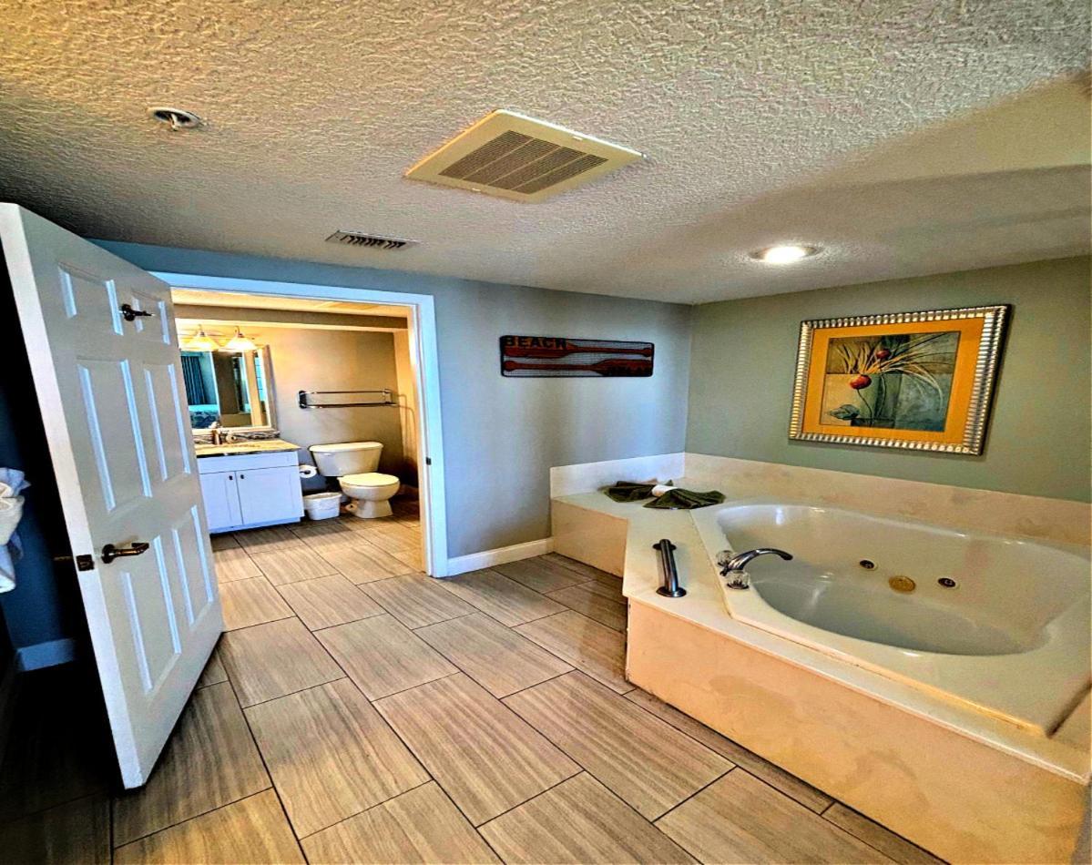 Vacation In Comfort And Luxury - 3 Bedroom Direct Oceanfront - Wyndham Ocean Walk Resort 2425 Дейтона-Бич Экстерьер фото