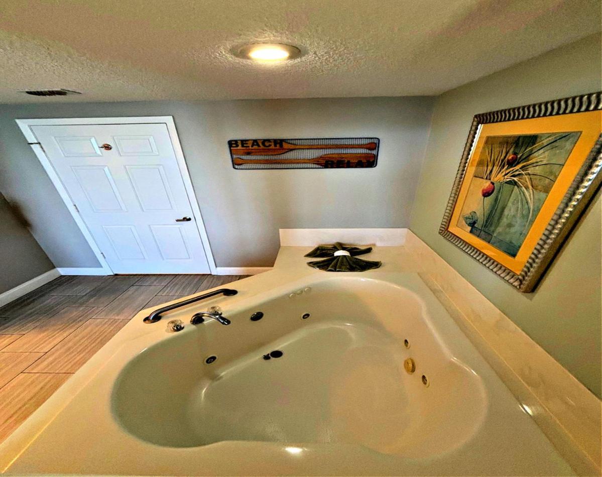 Vacation In Comfort And Luxury - 3 Bedroom Direct Oceanfront - Wyndham Ocean Walk Resort 2425 Дейтона-Бич Экстерьер фото